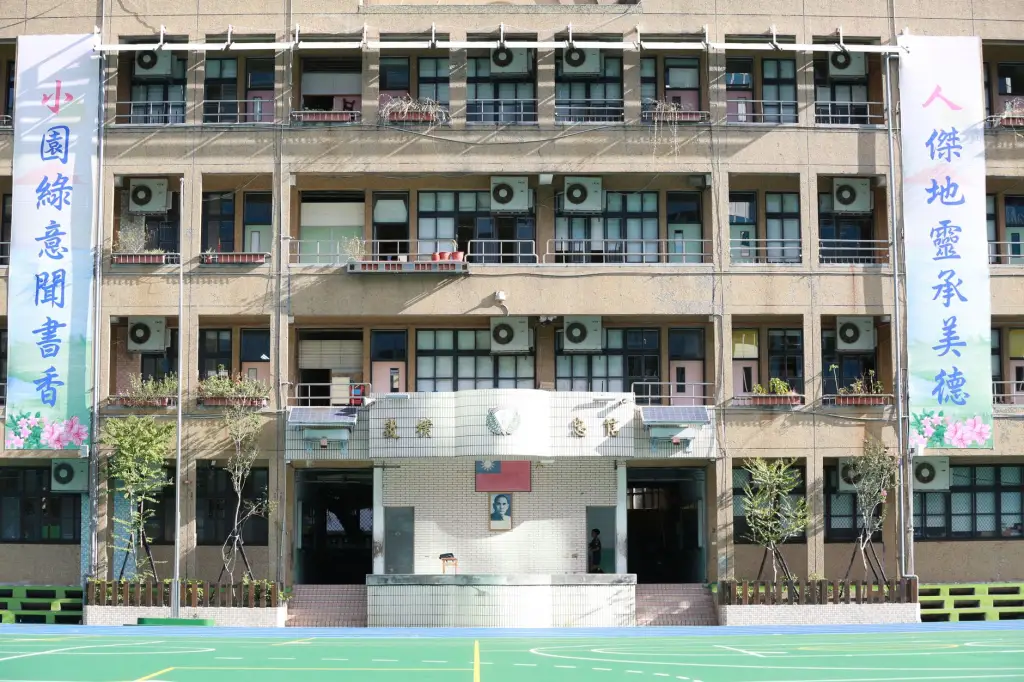 2025年餐饮外卖软件光盘兼容性分析与升级选购指南